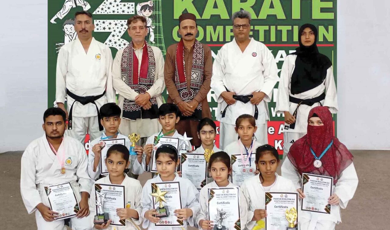 یوم پاکستان کے موقعے پر کراٹے کے مقابلے اسپورٹس کمپلیکس لانڈھی میں اختتام پزیر