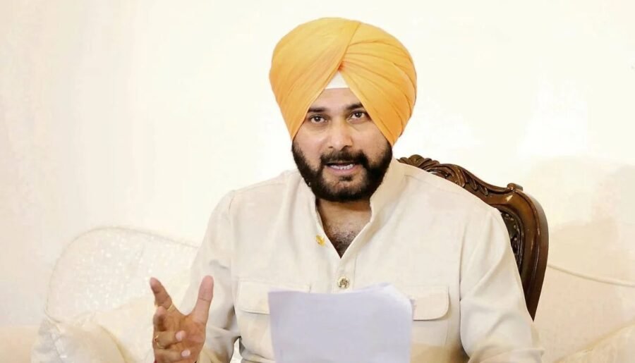 نوجوت سنگھ سدھو نے بھارتی کرکٹ بورڈ کی پالیسیوں کو کرکٹ کے لیے خطرہ قرار دے دیا
