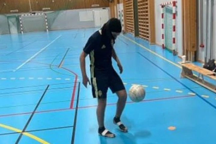سوئیڈن کے نوجوان نے فٹبال کنٹرول کا عالمی ریکارڈ توڑ دیا